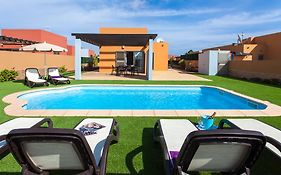 Villa Con Piscina ,Vista Mar Y Campo De Golf